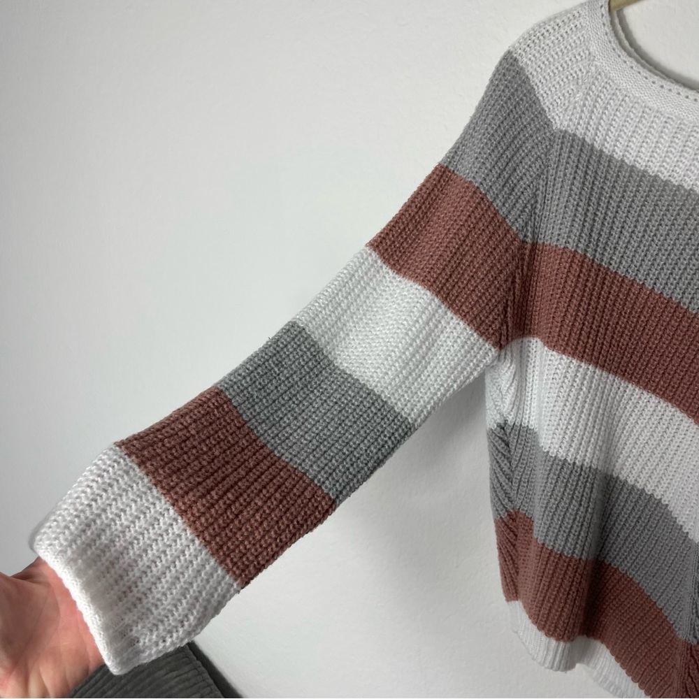 Shein Colorblock Chevron Raglan Sleeve Sweater - Picture 7 of 10